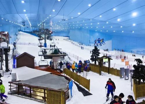 Winter Wonderland in the UAE: Top Vacation Spots for October to January