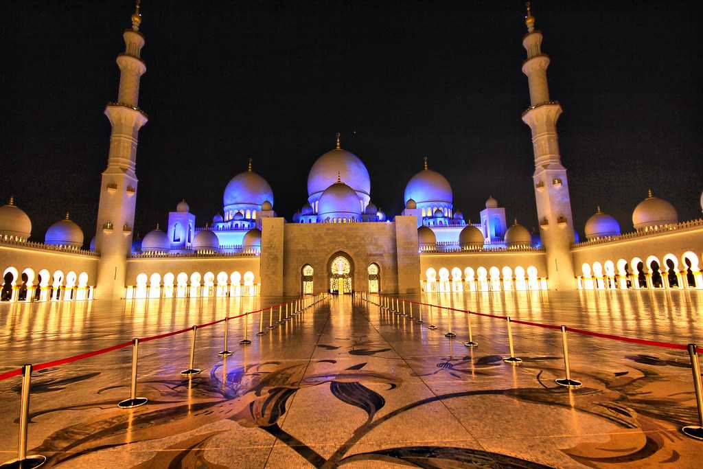 Grand Mosque, Abu Dhabi_sandsplus